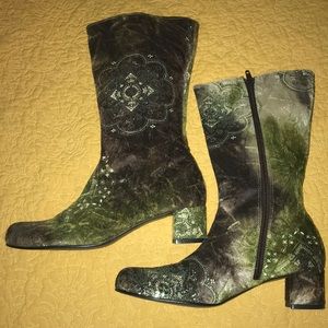 Amiana Women’s zip up Boot